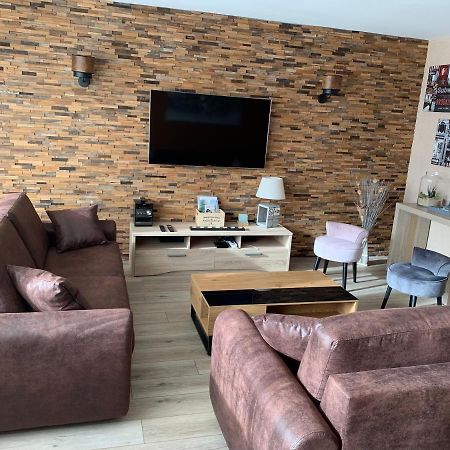 Apartamento Au Coeur De Lisieux 83 M2 Et Vue Sur La Basilique Exterior foto