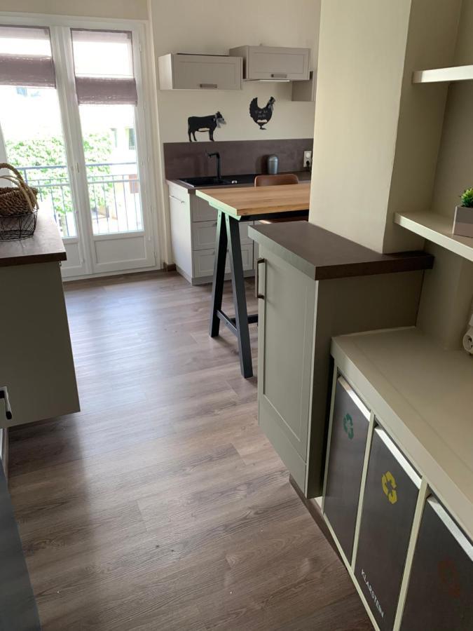 Apartamento Au Coeur De Lisieux 83 M2 Et Vue Sur La Basilique Exterior foto
