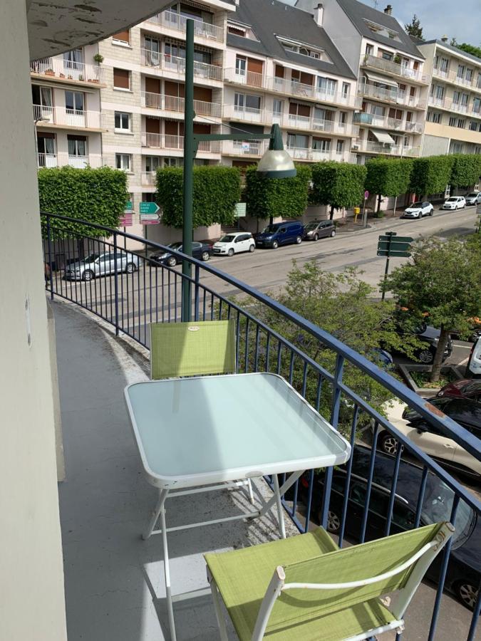Apartamento Au Coeur De Lisieux 83 M2 Et Vue Sur La Basilique Exterior foto