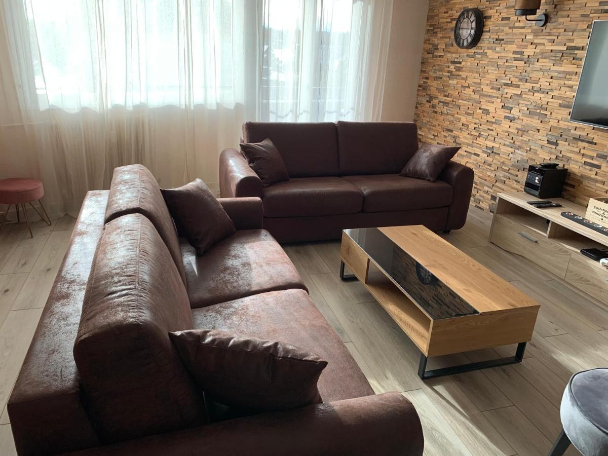 Apartamento Au Coeur De Lisieux 83 M2 Et Vue Sur La Basilique Exterior foto