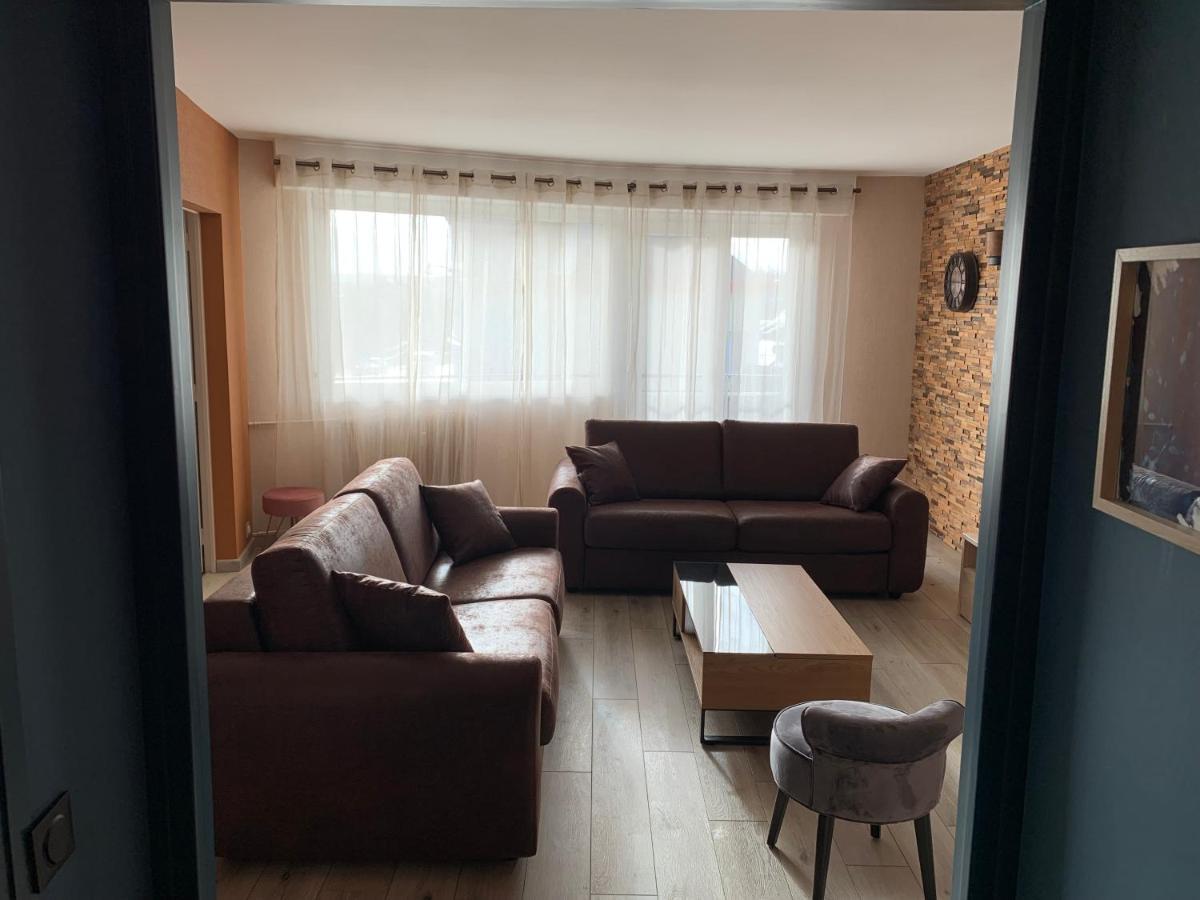 Apartamento Au Coeur De Lisieux 83 M2 Et Vue Sur La Basilique Exterior foto