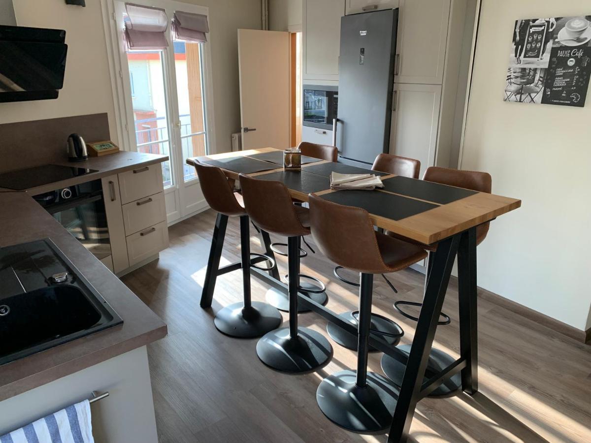 Apartamento Au Coeur De Lisieux 83 M2 Et Vue Sur La Basilique Exterior foto